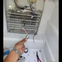 تعمیرات تخصص انواع یخچال.گاز شارژ رنگ نقاشی درب