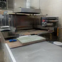 ویزیتور و پخش نان قندی و خشکه