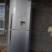 یک عددیخچال سالم