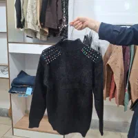 تونیک|لباس|قم, وادی السلام|دیوار