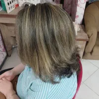 خدمات لاین رنگ و شنیون و اصلآ ابرو صورت انجام میدم|خدمات آرایشگری و زیبایی|بروجرد, |دیوار