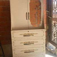 رخت آویز دست دوم در حد نو