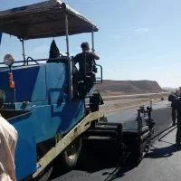 اجرای پروژهای عمرانی ، راهسازی ، آسفالت