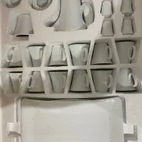 سرویس غذا خوری ۱۸ نفره کاملا نو