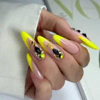 آموزش و خدمات کاشت ناخن|خدمات آموزشی|شیراز, معالی‌آباد|دیوار