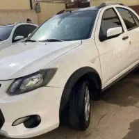 کوییک R سفید مشکی آخر اسفند 1401