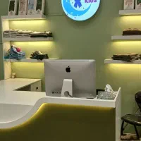 استخدام فروشنده خانم