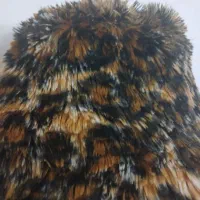 کلاه پلنگی|لباس|اراک, |دیوار