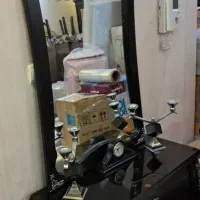 آینه کنسول با طراحی خاص