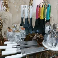 سرویس ملاقه و ابزار و جای ادویه درحد نو و تمیزز