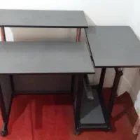 میز تحریر و کامپیوتر