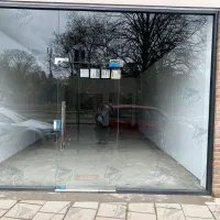 رهن-و-اجاره-مغازه-40-متری-دوبر-نزدیک-پارک-زیتون