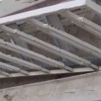 سه متر نرده آهنی رنگ شده