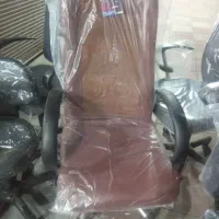 صندلی اداری بازسازی شده