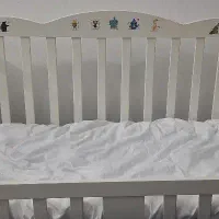 تخت نوزاد گهواره ای