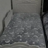 تخت و کمد نوجوان