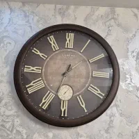 ساعت دیواری