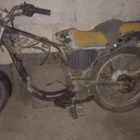 پولسار ۸۲ موتور مزایده اوراقی