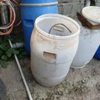 دبه  ۱۲۰ لیتر ۸۰ لیتر|ظروف نگهدارنده، پلاستیکی، یک‌بارمصرف|فومن, |دیوار