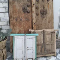 درب چوبی قدیمی