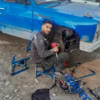 تعمیرگاه مکانیکی وجلوبندی انواع ماشین های یرو۴