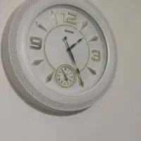 ساعت دیواری