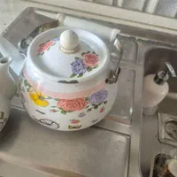 کتری .قوری تر وتمیز|قوری، کتری، قهوه‌ساز دستی|تهران, خانی آباد نو جنوبی|دیوار