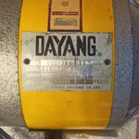 قیچی برقی شماره 8 سالم در حد نو|لوازم خیاطی و بافتنی|قم, چهل درخت|دیوار