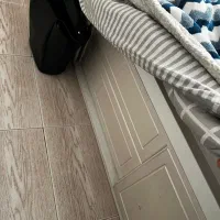 تخت و میز ارایش|تخت و سرویس خواب|قم, زنبیل آباد|دیوار