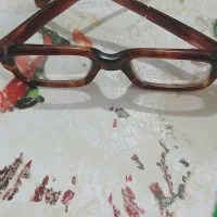 عینک طبی بسیارقدیمی|کلکسیون و سرگرمی|شاهین‌شهر, گزبرخوار|دیوار