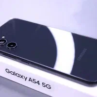 سامسونگ a54 5g در حد اکبند