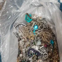 پنج شش کیلو انواع بدلیجات