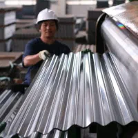 استخدام نیروی فنی