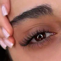 اکستنشن مژه+ پاکسازی و اصلاح ) هر ۳ باهم (۷۰۰ت