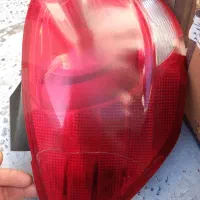 چراغ جلو و خطر عقب