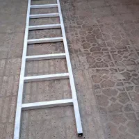 نردبان فلزی چهار متری ده پله