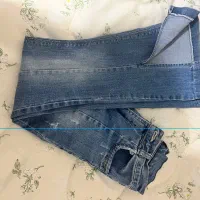 تعدای لباس بچگانه