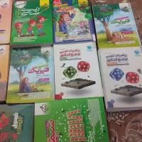 کتاب درسی و تستی همراه درسنامه در حد نو بدون نوشته