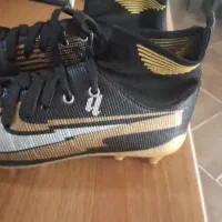 استوک ورزشی سایز ۳۹|تجهیزات ورزشی|رشت, باهنر|دیوار