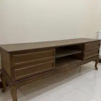 میز تلویزیون نئوکلاسیک
