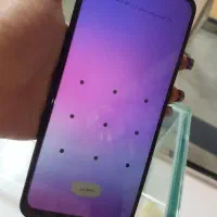 موبایل باقیمت ۶۰۰۰۰۰۰میلیون|موبایل|یزد, |دیوار