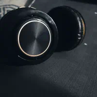 هدفون حرفه‌ای