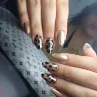 تخفیف ویژه ناخن