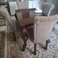 میز غذاخوری