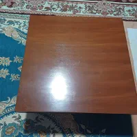 یک عدد جلو مبلی بزرگ
