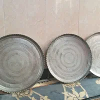 سینی قدیمی مسی|کلکسیون اشیاء عتیقه|بروجرد, |دیوار