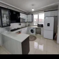 آپارتمان 90متری/آسانسور/پارکینگ/خیابان حکیم نظامی