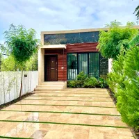 همکف-نقلی-مدرن-شهرکی-دور-دیوار-دوقدمی-جنگل