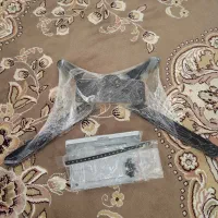 پایه تلوزیون رومیزی کاملا نو دارای بسته بندی
