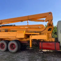 پمپ انتقال بتن دکل